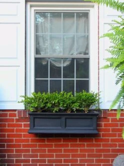 Fairfield Self-Watering Window Box, 3’ -Green Works Shop 39344 100V tif