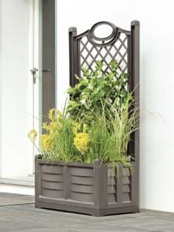 Separate Flower Box With Trellis -Green Works Shop 3 4 crop 8613626 03V