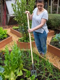 Gardener's Lifetime Spork -Green Works Shop 8586973 2405 tif