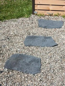 Recycled Rubber Flagstone Stepping Stone -Green Works Shop 8594282 0438 tif