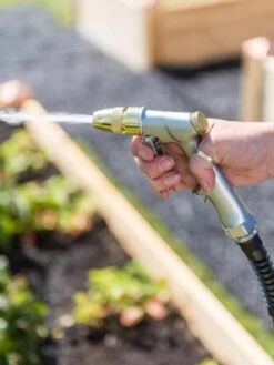 Gardener’s Lifetime Twist Deluxe Hose Nozzle -Green Works Shop 8600140 0090 tif