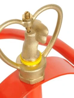 Wheeled Sprinkler Sled -Green Works Shop 8610520 10V tif