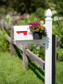 Mailbox Planter -Green Works Shop 8611026 014 tif