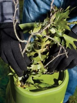 Snow Joe® 13-Amp Electric Wood Chipper/Shredder 12 Snow Joe® 13-Amp Electric Wood Chipper/Shredder -Green Works Shop 8612509 09v tif