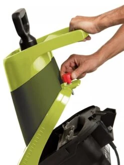 Snow Joe® 15-Amp Electric Wood Chipper/Shredder -Green Works Shop 8612510 07v tif