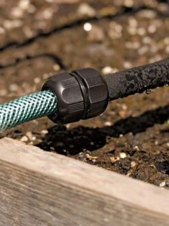 Snip-n-Drip Soaker Hose System -Green Works Shop GS40205 04 tif